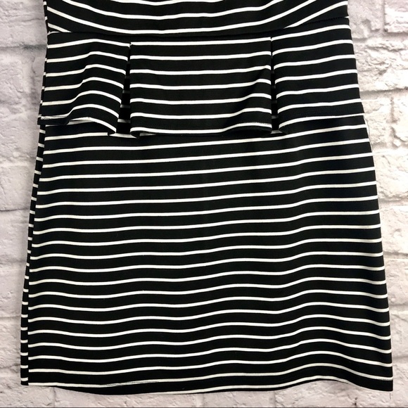 RED Sams Fifth Avenue Size Large Peplum Dress - Picture 4 of 6